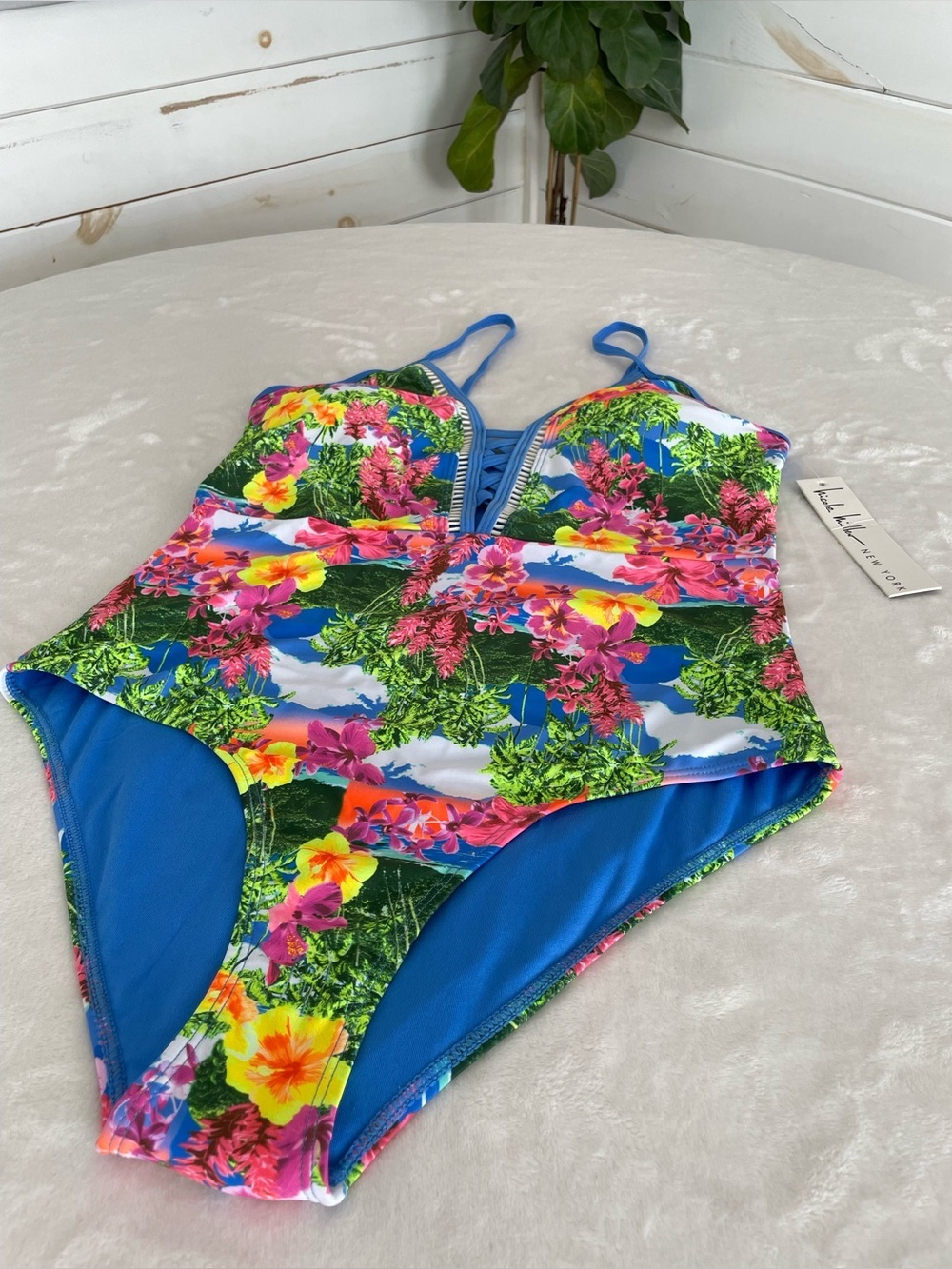 Nicole Miller New York Sz 12 Plunging Neckline One-Piece Swimsuit Hawaiian NWT - Picture 9 of 17
